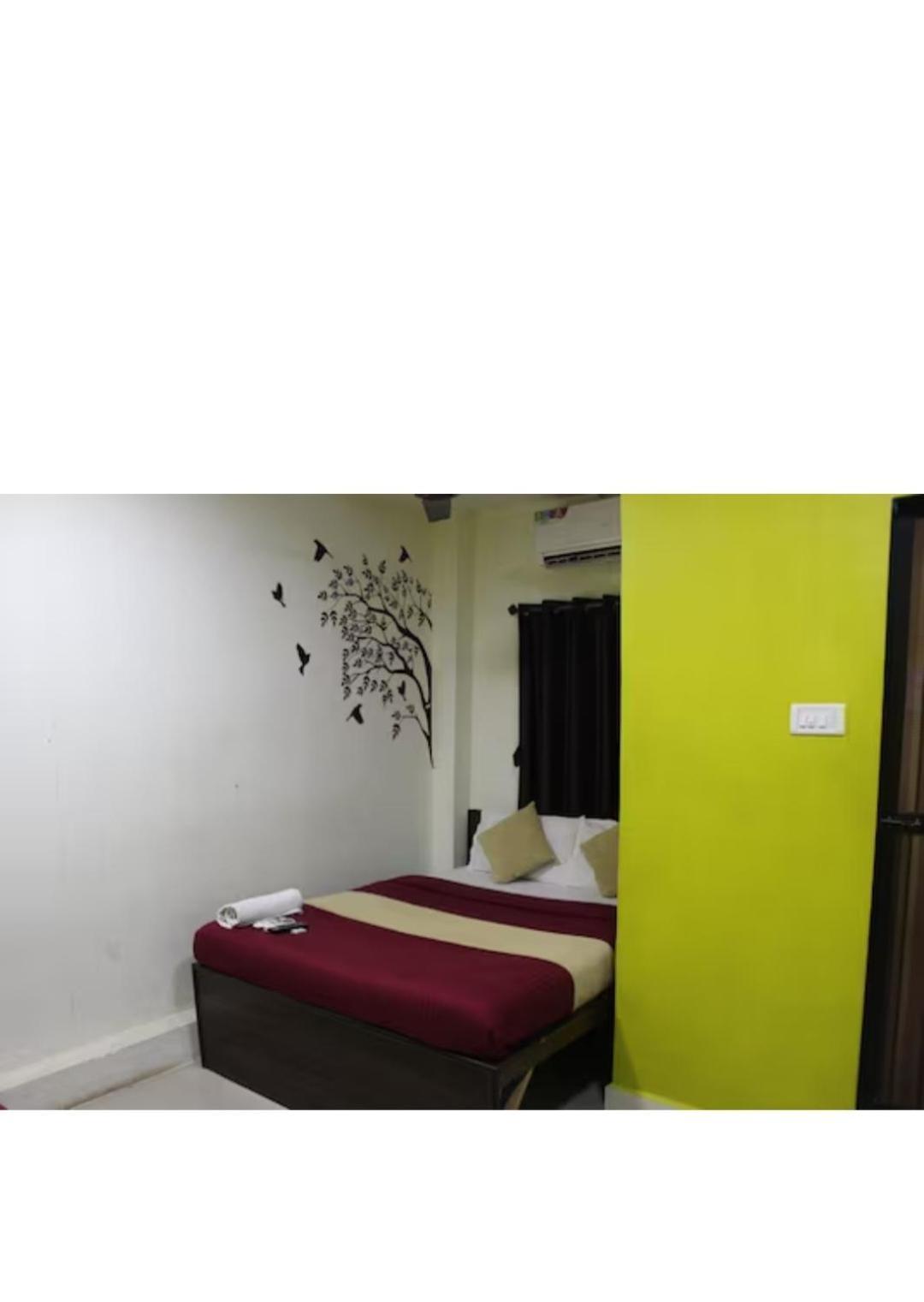 Hotel Saffron Inn Mumbai Exterior photo